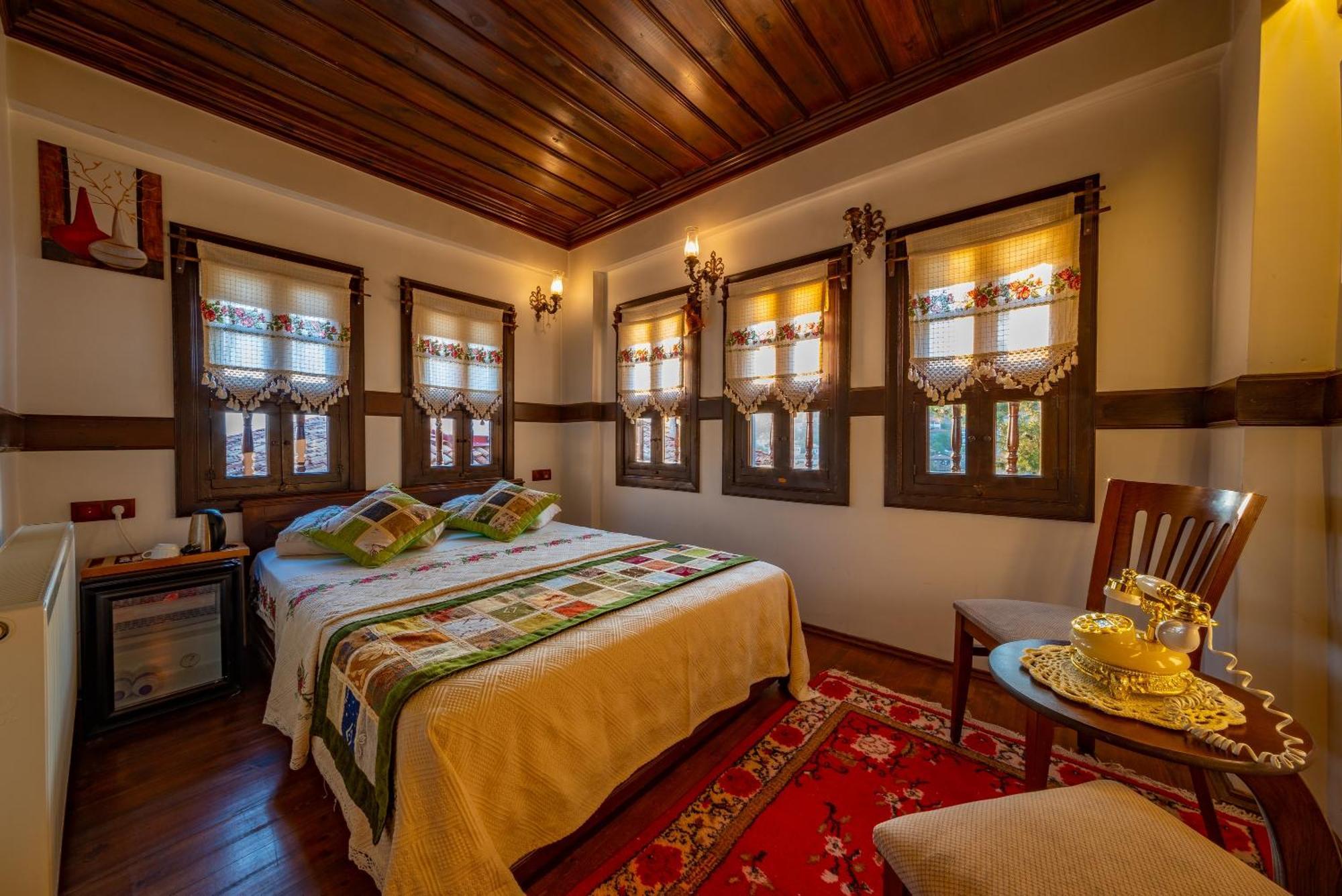 Safranbolu Seyi̇R Konak Otel Экстерьер фото